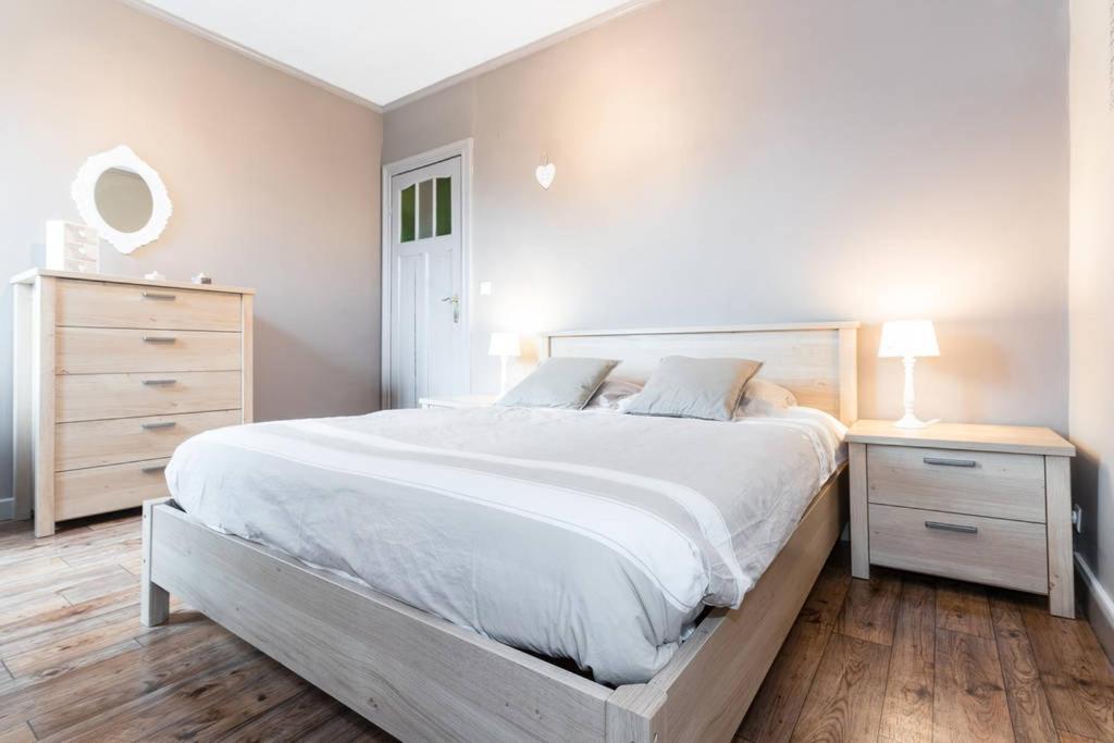 Charmant Appartement Met Zicht Damse Vaart @Brugge Bagian luar foto